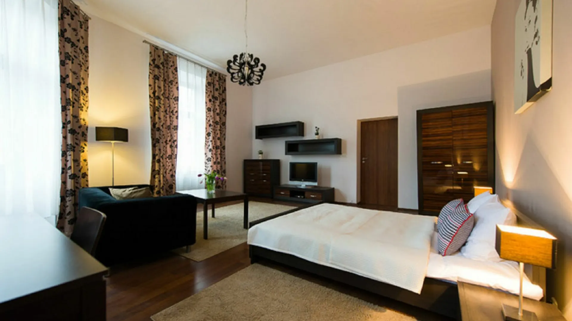 Old Town Apartments Krupnicza Krakow 0*,  Polonya
